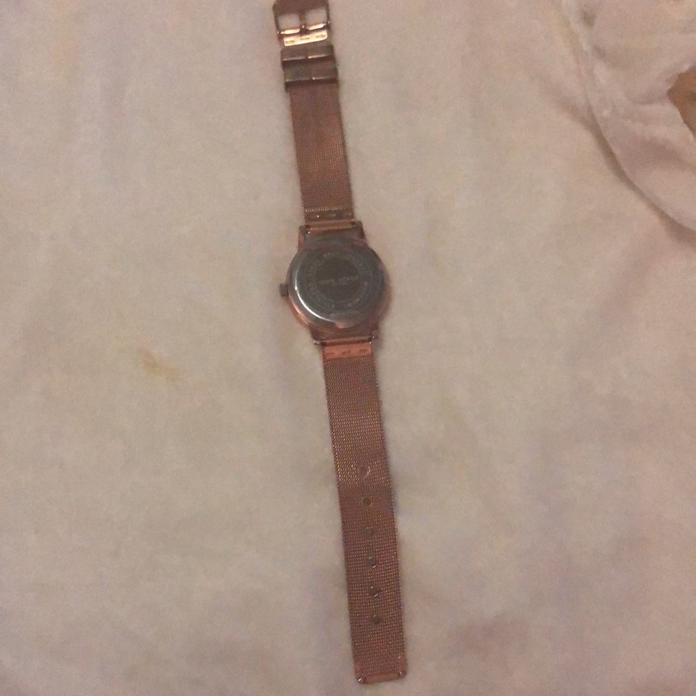 Watch - Picture 3 of 4